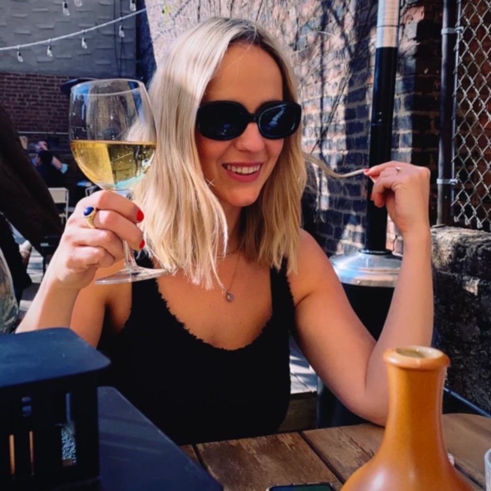 Meet your Posher, Amelia
